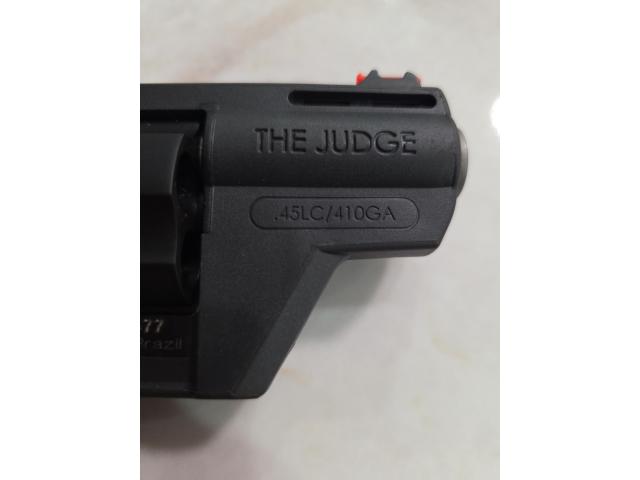 Image 1 / 3