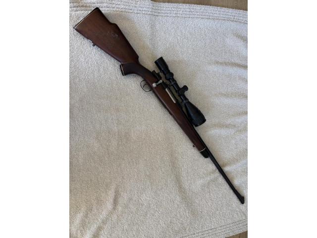 Image 1 / 4